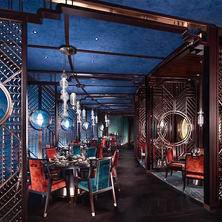 The Londoner Hotel