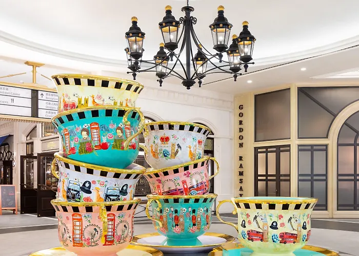 The Londoner Hotel
