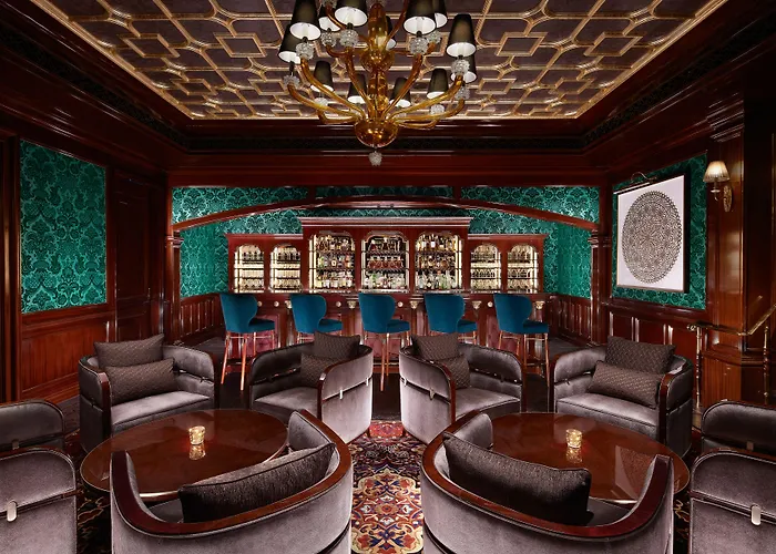 The Londoner Hotel