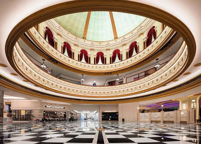 The Londoner Hotel 5*